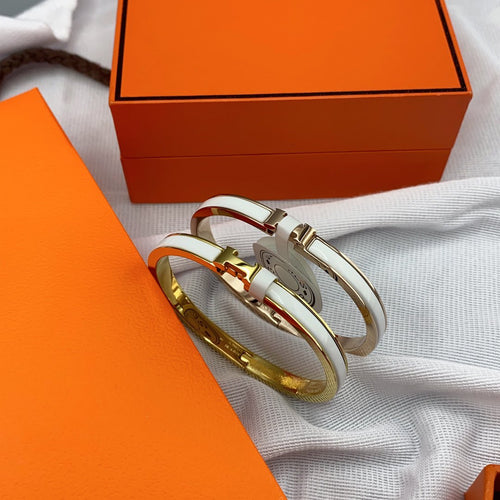 [Avelora]CLASSIC HM CLIC WHITE 8MM ENAMEL BRACELET