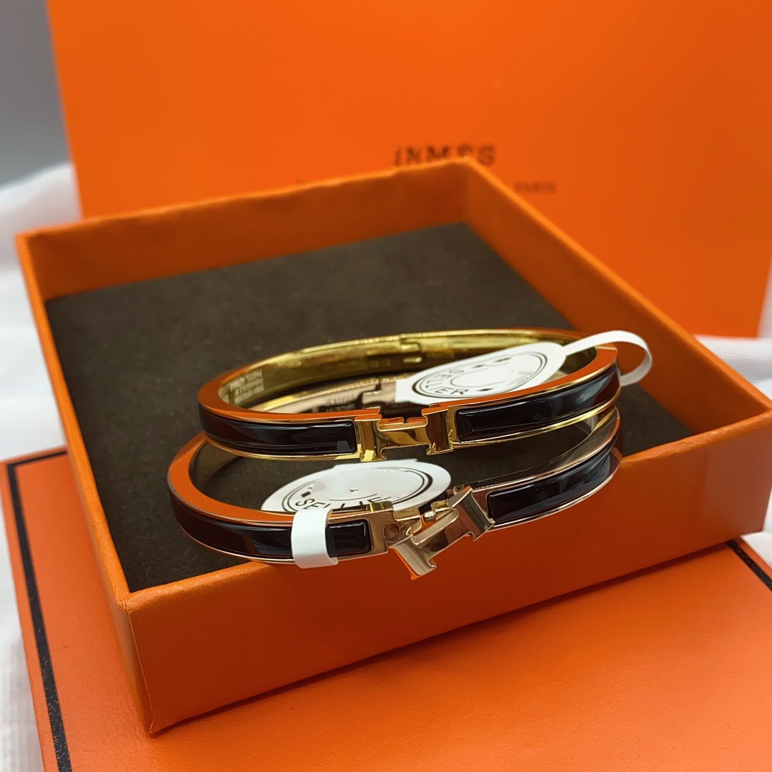 [Avelora Jewelry ]CLASSIC HM CLIC BLACK 8MM ENAMEL BRACELET