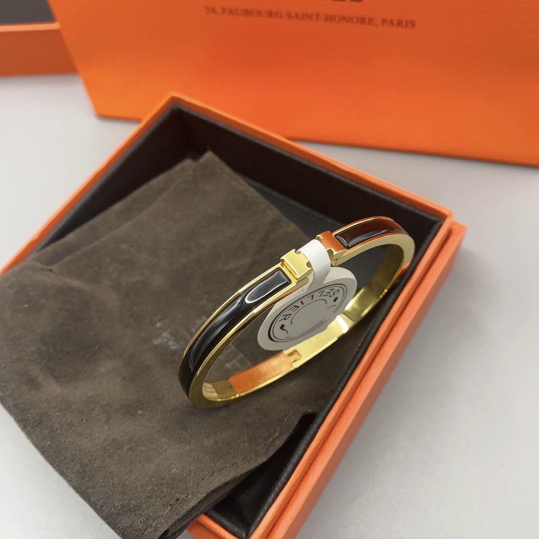 [Avelora Jewelry ]CLASSIC HM CLIC BLACK 8MM ENAMEL BRACELET