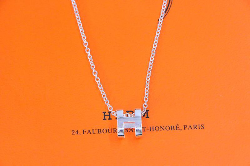 [Avelora Jewelry ]HM NECKLACE H LETTER OVAL SERIES
