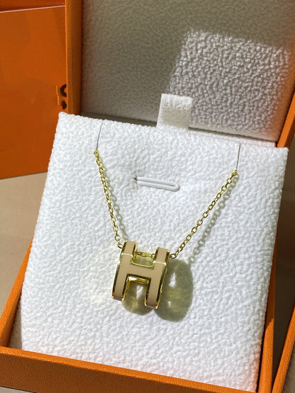 [Avelora]HM CLIC YELLOW ENAMEL GOLD NECKLACE