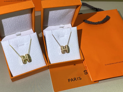 [Avelora]HM CLIC YELLOW ENAMEL GOLD NECKLACE