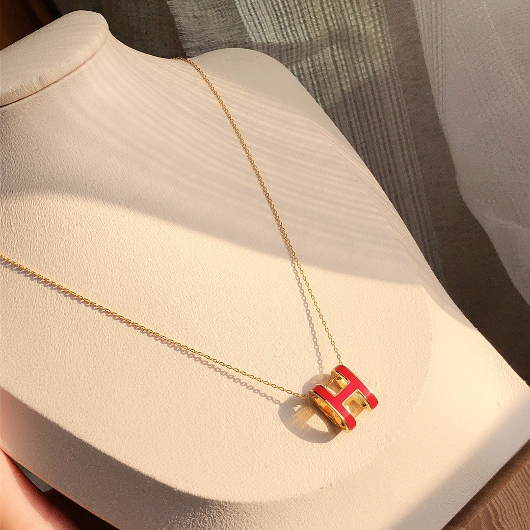 [Avelora Jewelry ]HM CLIC RED ENAMEL GOLD NECKLACE