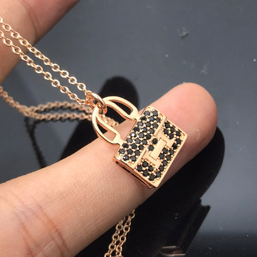 [Avelora]HM NECKLACE ARRIVAL BLACK DIAMOND