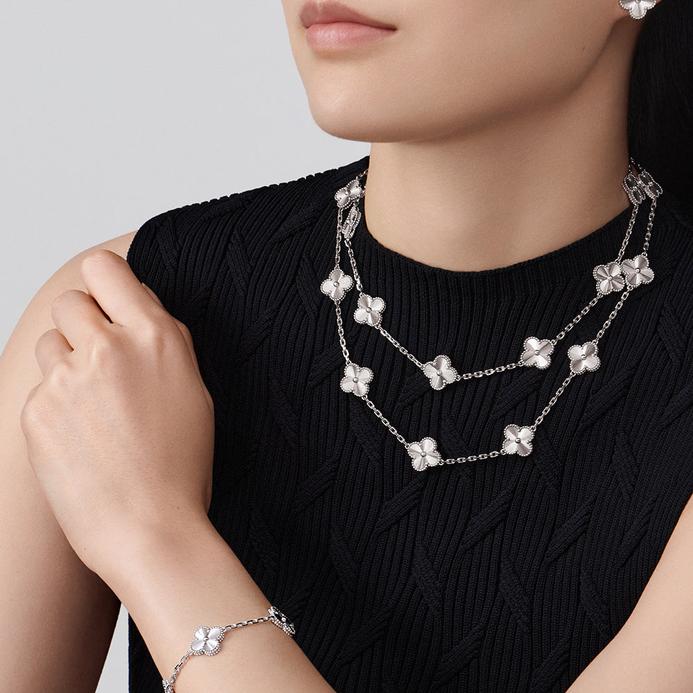 [Avelora Jewelry ]CLOVER 20 MOTIFS DIAMOND SILVER