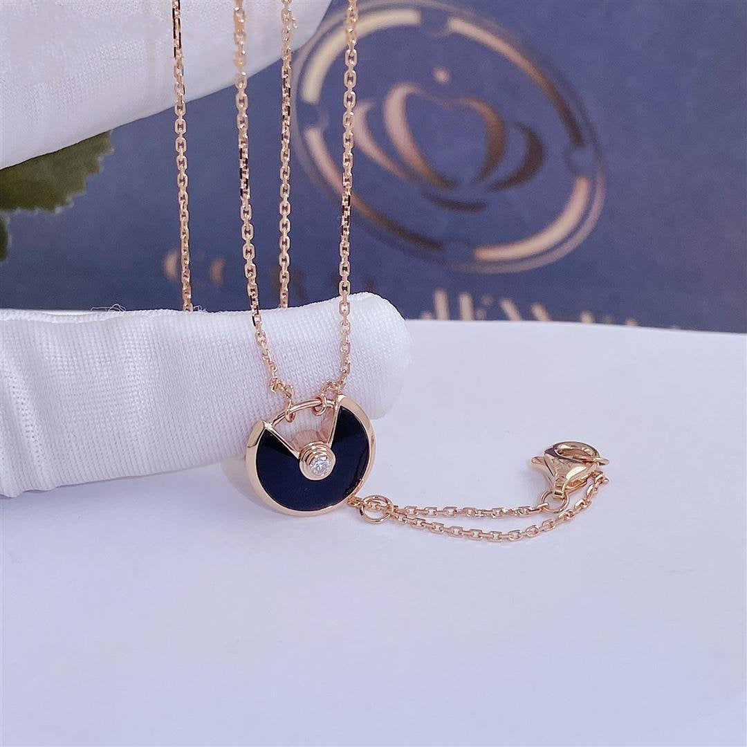 [Avelora Jewelry ]AMULETTE ROSE GOLD ONYX NECKLACE