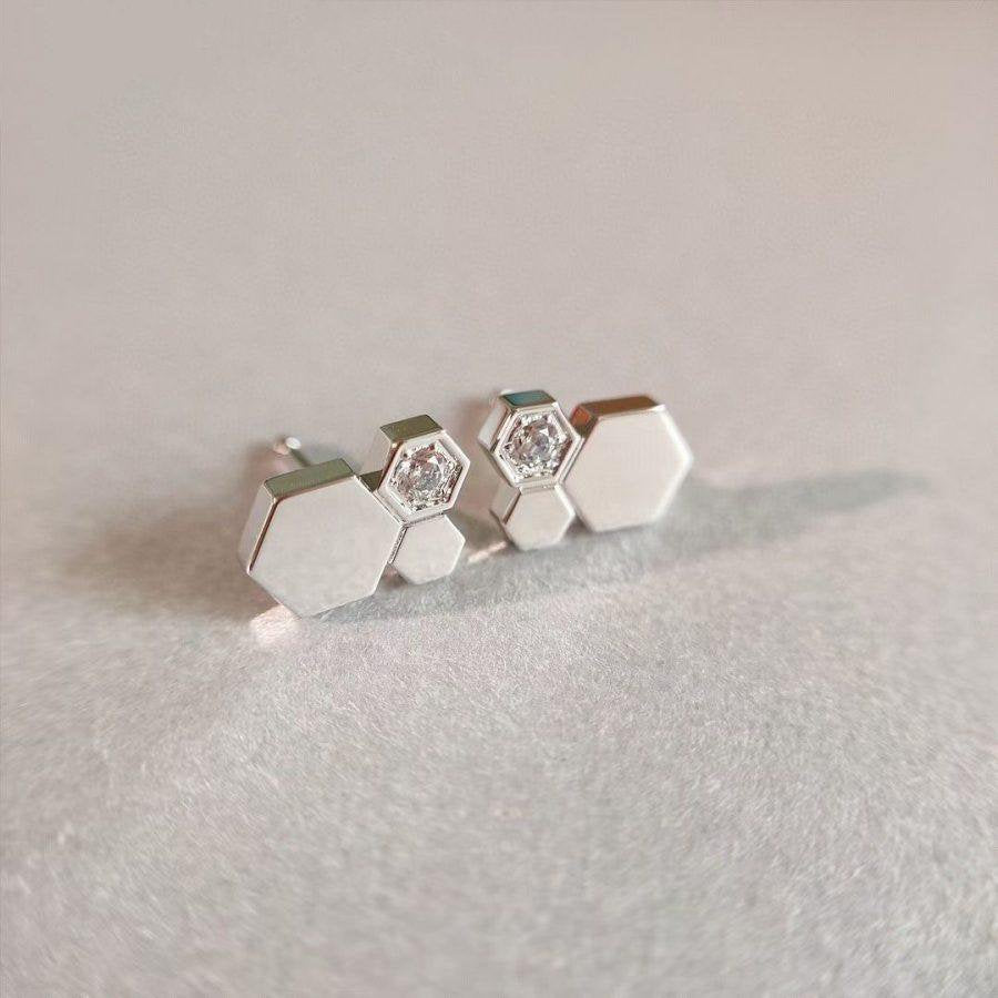 [Avelora Jewelry ]BEE LOVE SILVER DIAMOND EARRINGS