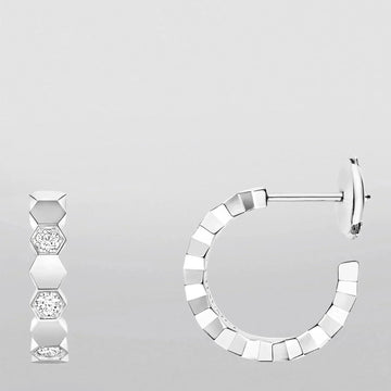 [Avelora Jewelry ]Hollow Design Four-Leaf Clover Flower Shape Earrings