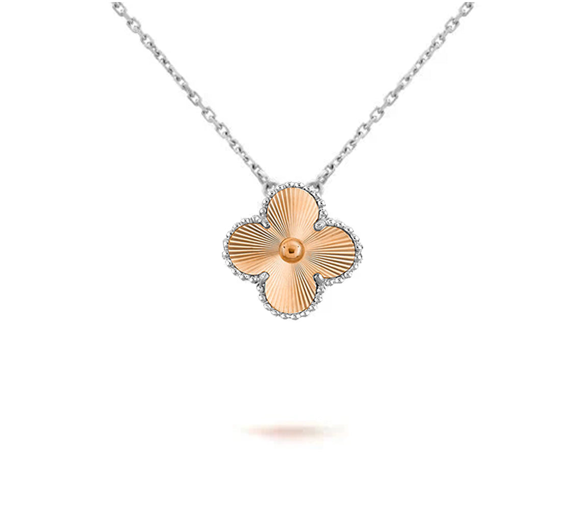 [Avelora]15MM CLOVER FLOWER PENDANT NECKLACE WHITE GOLD COLLECTION