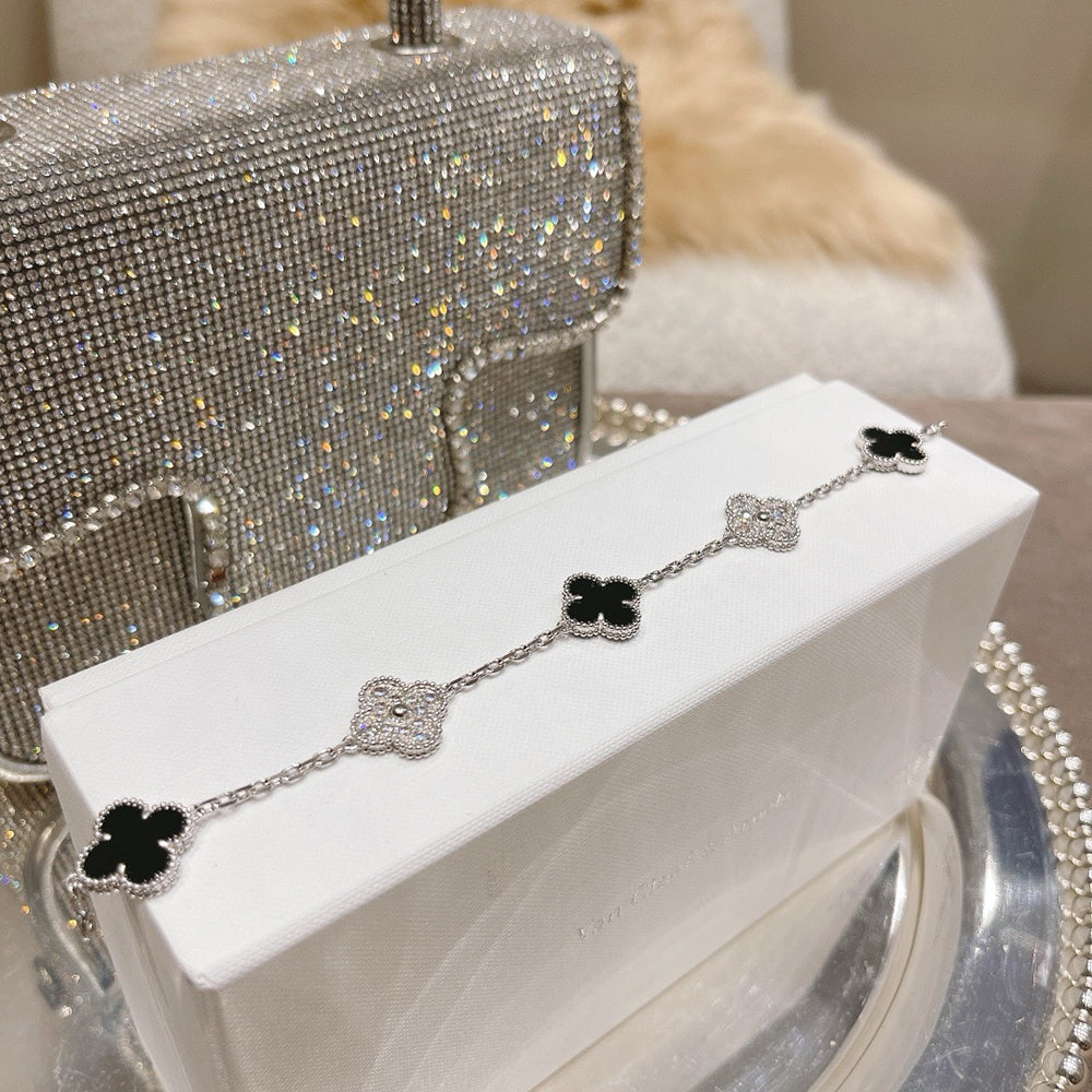 [Avelora Jewelry ] CLOVER 5 MOTIF ONYXS BRACELET COLLECTION