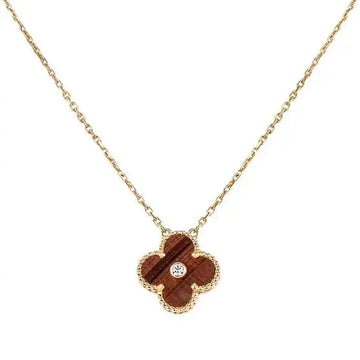 [Avelora Jewelry ]CLOVER 15MM DIAMOND AND YELLOW TIGER'S EYE AGATE necklace