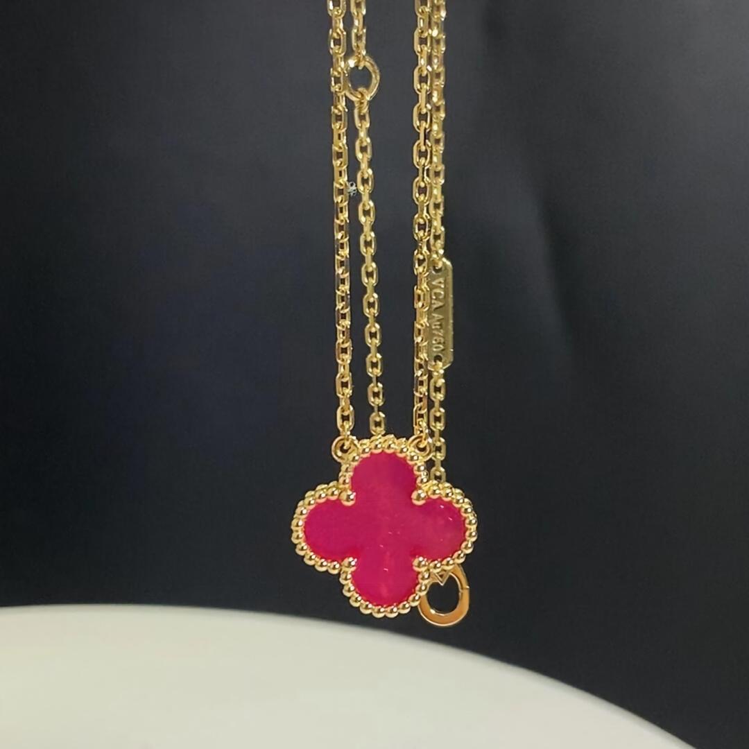 [Avelora jewelry] NEW CLOVER 15MM PINK ENAMEL NECKLACE