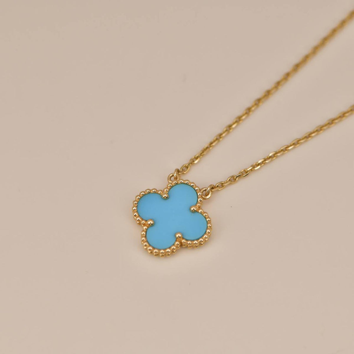 [Avelora Jewelry ]CLOVER 15MM VINTAGE TURQUOISE NECKLACE