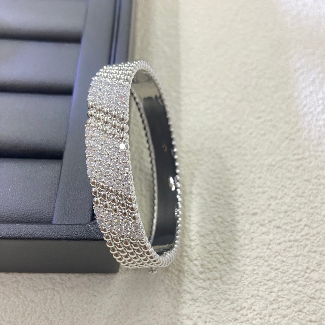 [Avelora Jewelry]  FIVE-ROW DIAMOND BRACELET