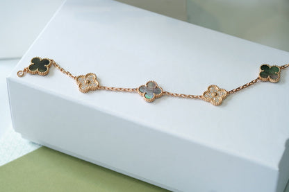 [Avelora]LUCKY CLOVER 5-MOTIF BRACELET - GREY MOTHER-OF-PEARL COLLECTION