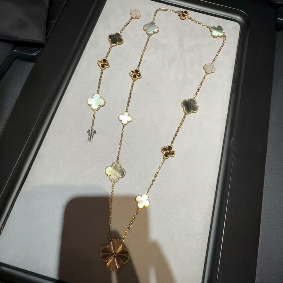 [Avelora Jewelry ]DETACHABLE CLOVER 15(11+4) FLOWER ROSE GOLD NECKLACE SET