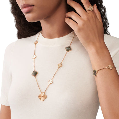 [Avelora]DETACHABLE 15-MOTIF CLOVER STATEMENT SET - GREY MOTHER-OF-PEARL & LASER