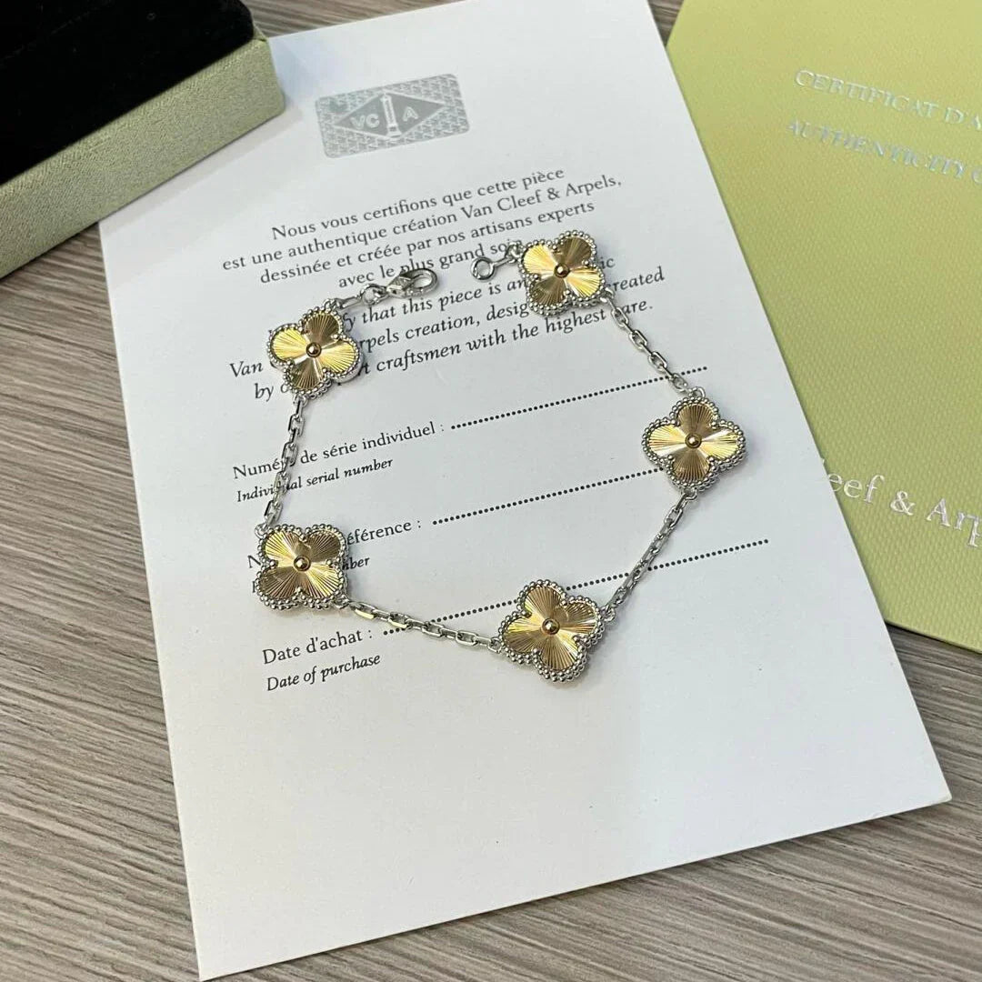 [Avelora]LUCKY CLOVER 5-MOTIF BRACELET - LASER COLLECTION