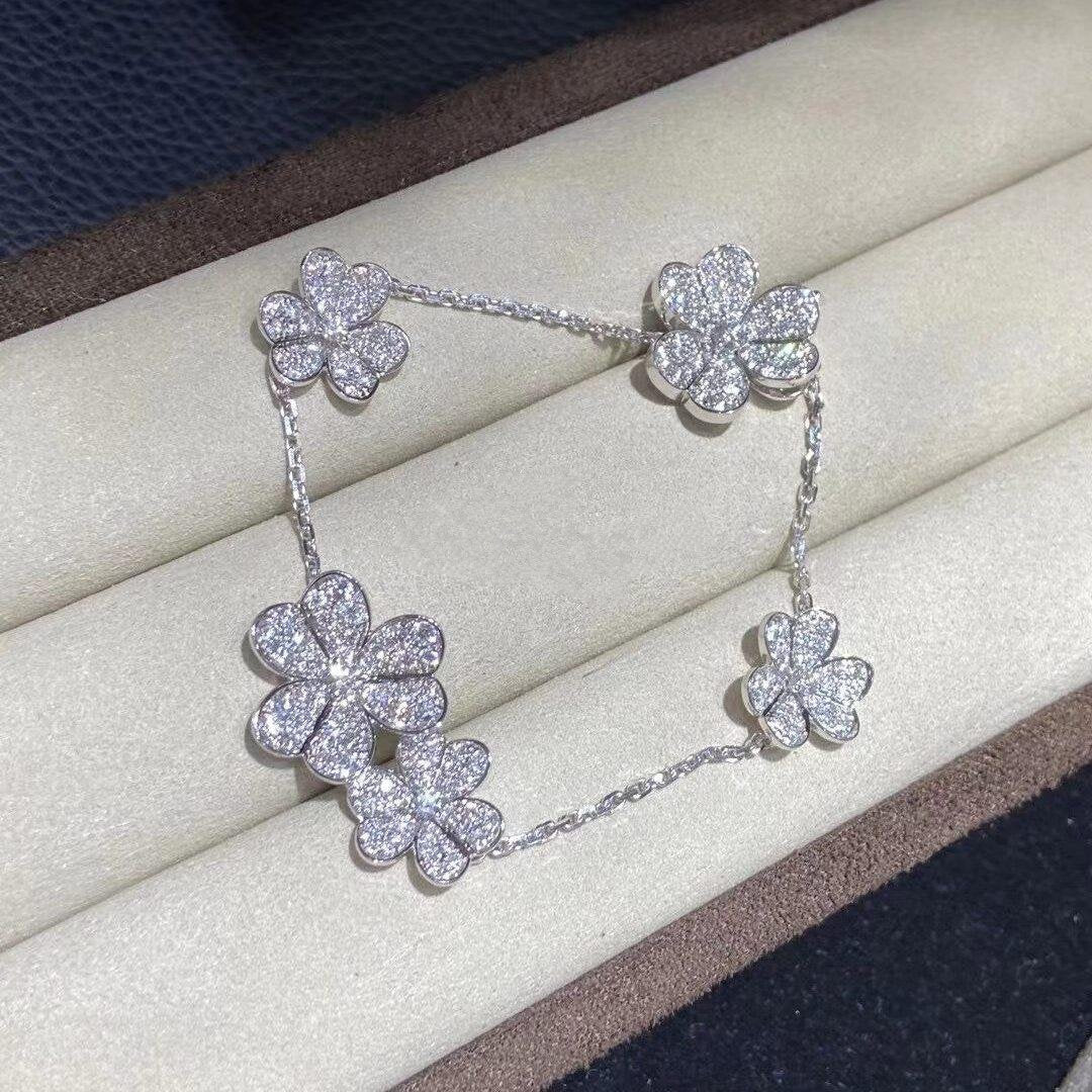 [Avelora Jewelry ]FRIVOLE SILVER 5 FLOWERS BRACELET