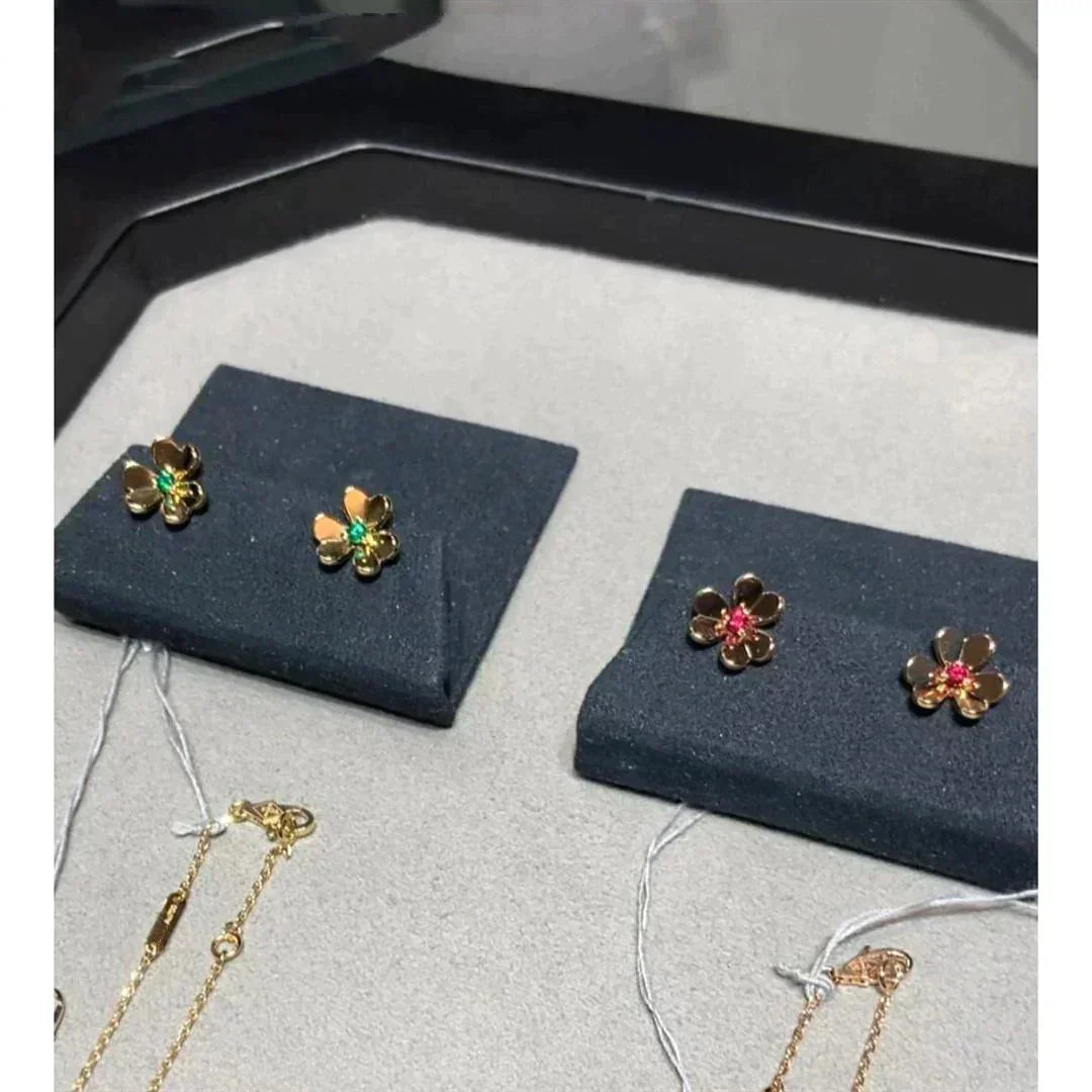 [Avelora Jewelry ]FRIVOLE  FLOWER PINK EARRINGS