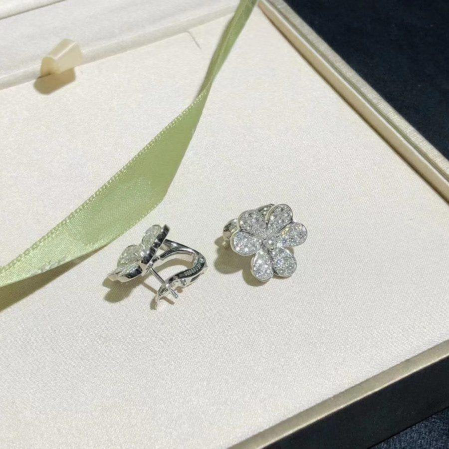 [Avelora Jewelry ]FRIVOLE SILVER FLOWER DIAMOND EARRINGS