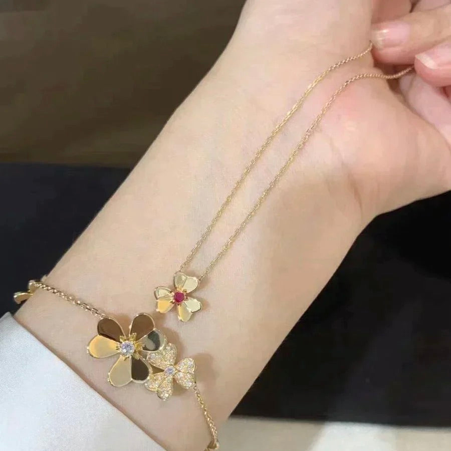 [Avelora Jewelry ]FRIVOLE GOLD FLOWER NECKLACE