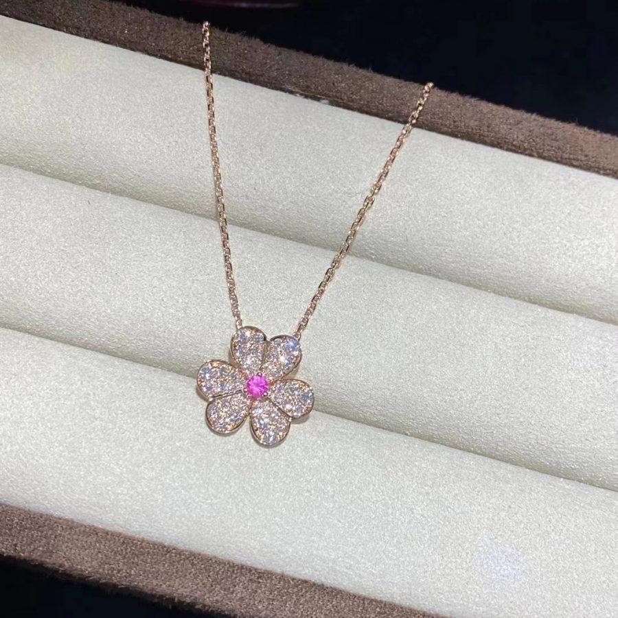 [Avelora]PAVÉ DIAMOND BUTTERFLY CHARM NECKLACE