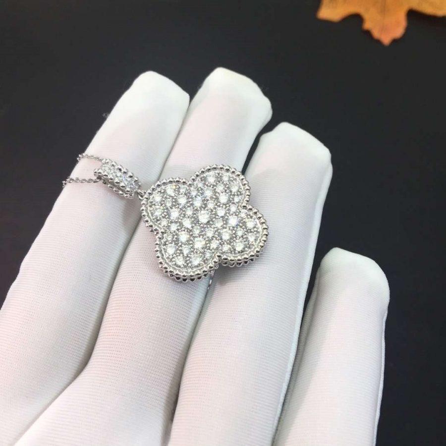 [Avelora Jewelry ]CLOVER 25MM SILVER FULL DIAMOND BIG CLOVER NECKLACE