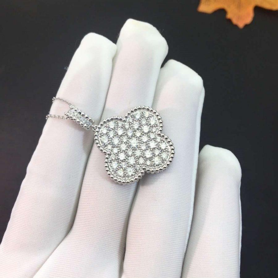 [Avelora Jewelry ]CLOVER 25MM SILVER FULL DIAMOND BIG CLOVER NECKLACE