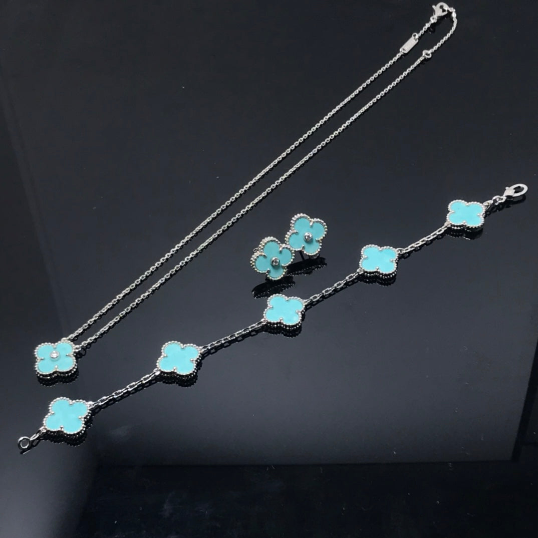 [Avelora Jewelry ]CLOVER 1 DIAMOND BLUE SKY SILVER EARRINGS