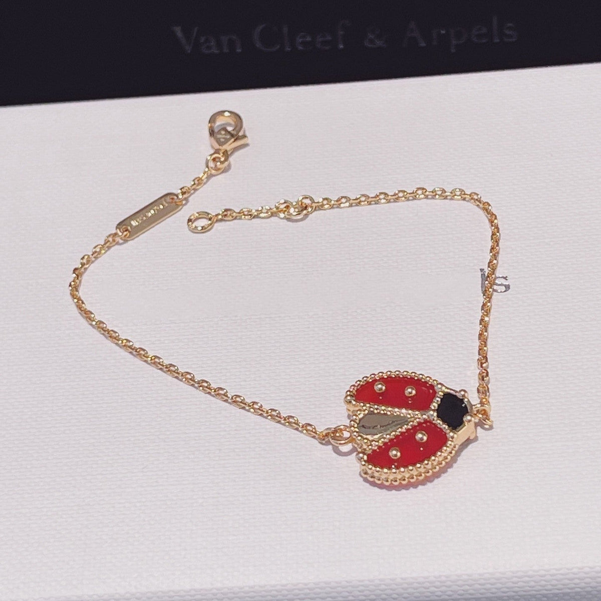 [Avelora Jewelry ]LUCKY SPRING 1 MOTIF PINK GOLD BRACELET