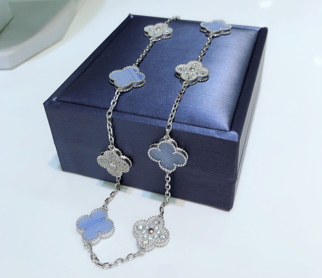 [Avelora Jewelry ]CLOVER 10 MOTIFS CHALCEDONY DIAMONDS SILVER NECKLACE